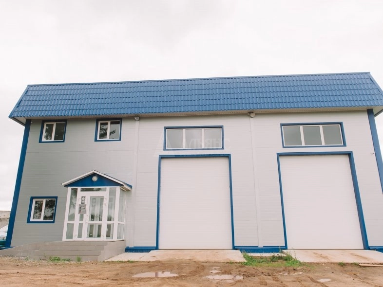 Грузовой автосервис из сэндвич-панелей - фото 6